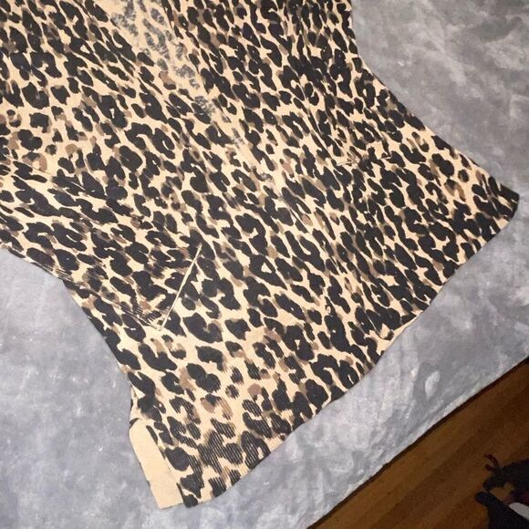 Halogen Leopard Print Open Sweater w/ Ribbed Cuffs - Picture 5 of 9